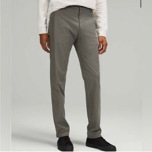 lululemon Commission Pants - 34